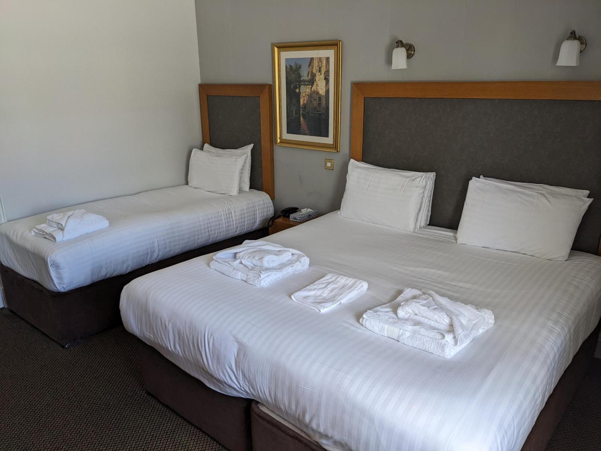 Maitlandfield House Hotel Haddington Room photo